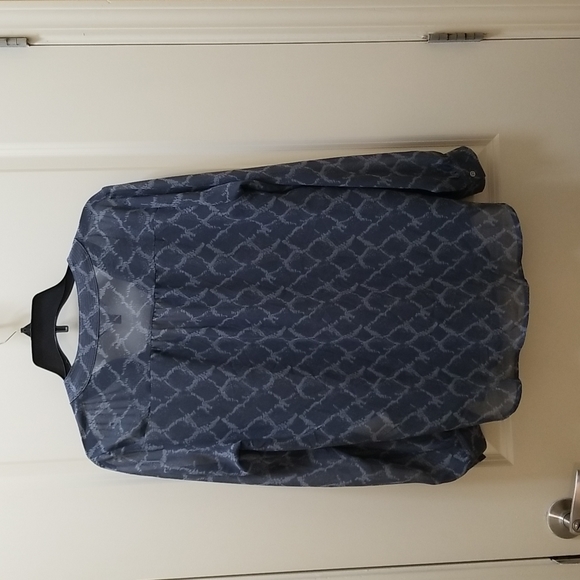 Banana Republic Blue Long-Sleeve Blouse - Picture 3 of 3